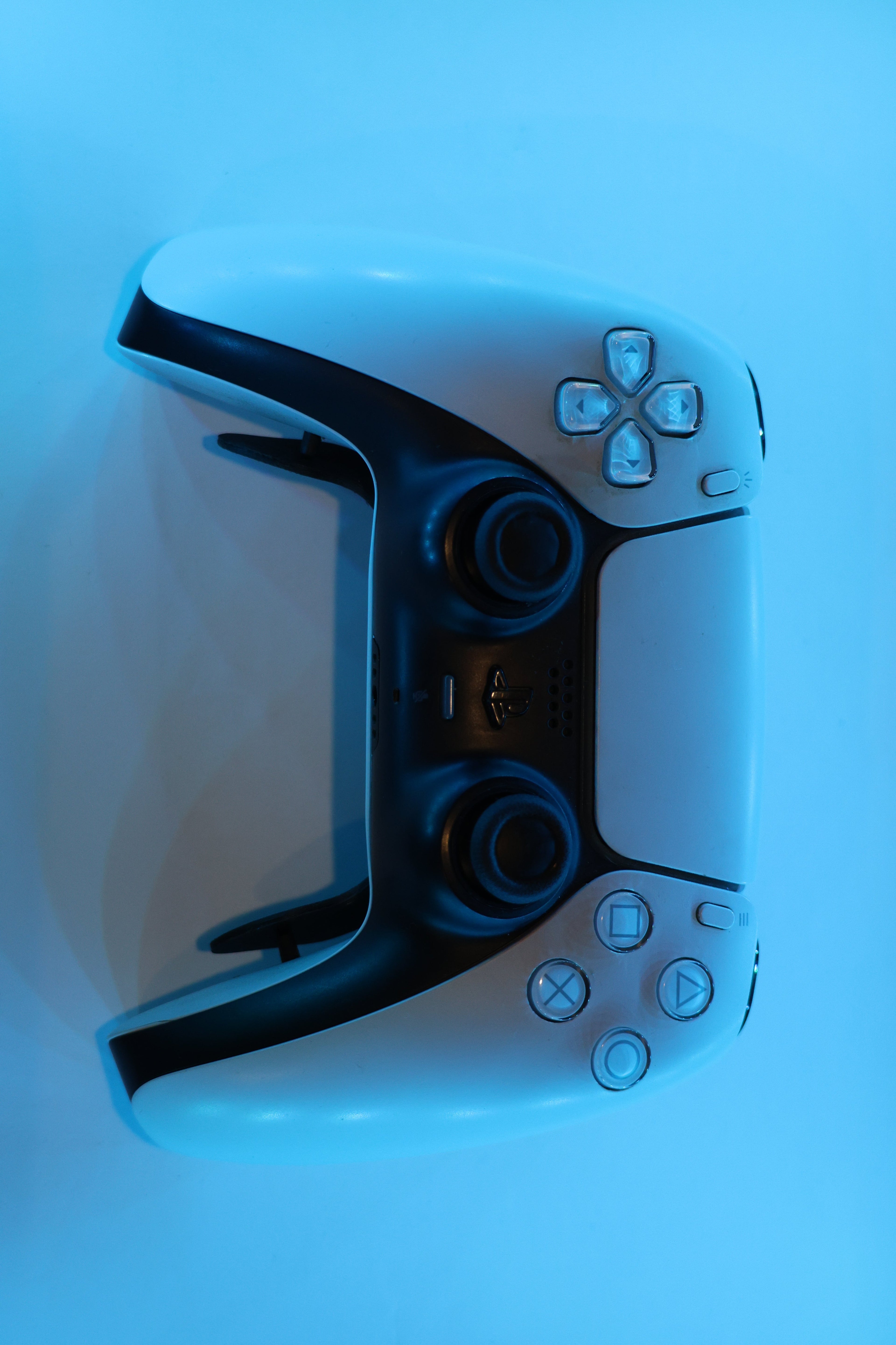 dualsense controller with hall effect joysticks